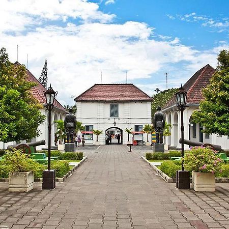 Mitra Hotel Yogyakarta Eksteriør billede
