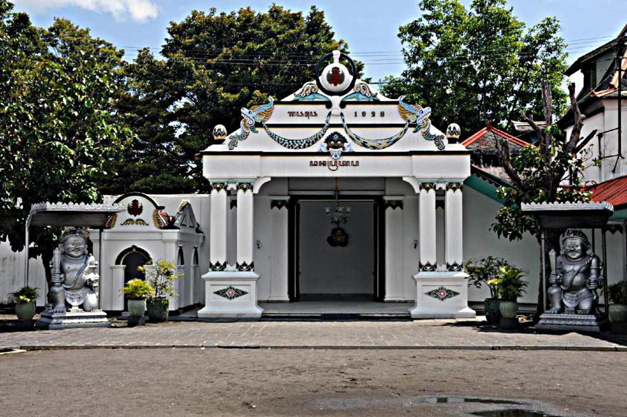 Mitra Hotel Yogyakarta Eksteriør billede